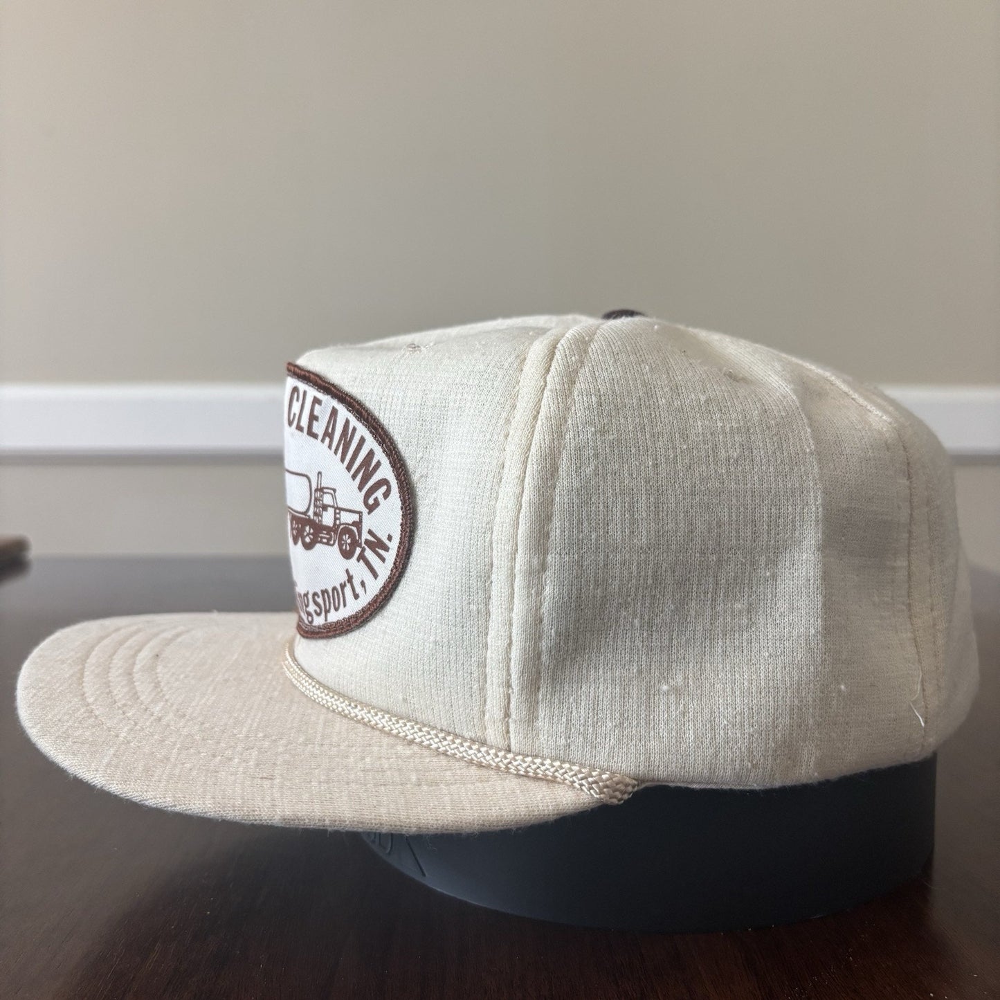 White Mast Tank Cleaning Hat