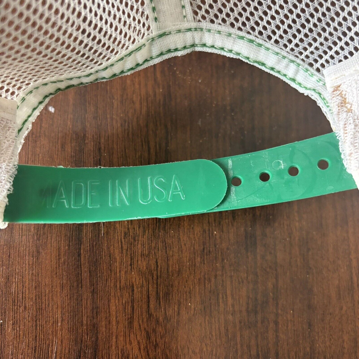 Green Skiroule Trucker Hat