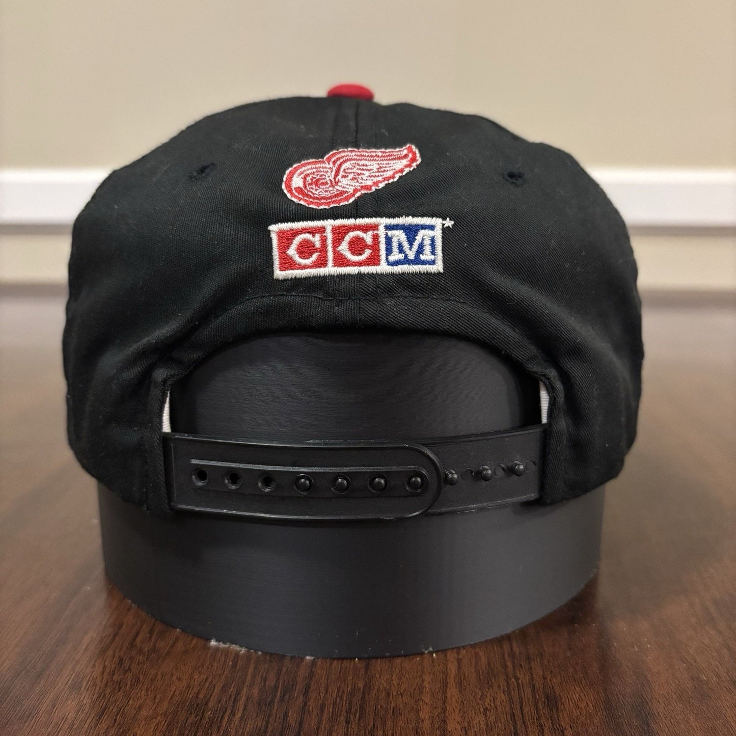 Black Detroit Red Wings Hat